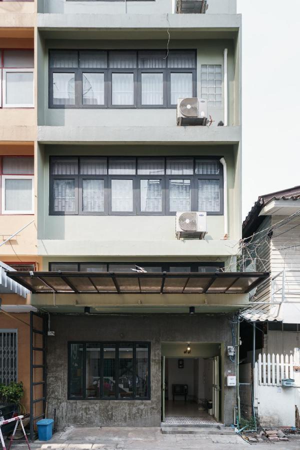 99 Hostel Khaosan 曼谷 外观 照片